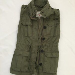 NWOT Abercrombie Utility Vest
